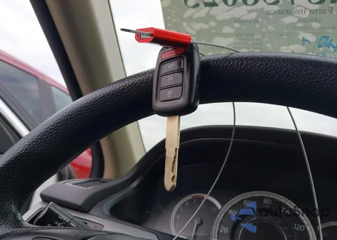 2015 Honda Accord Lx z USA, uszkodzony, nr VIN 1HGCR2F3XFA145356